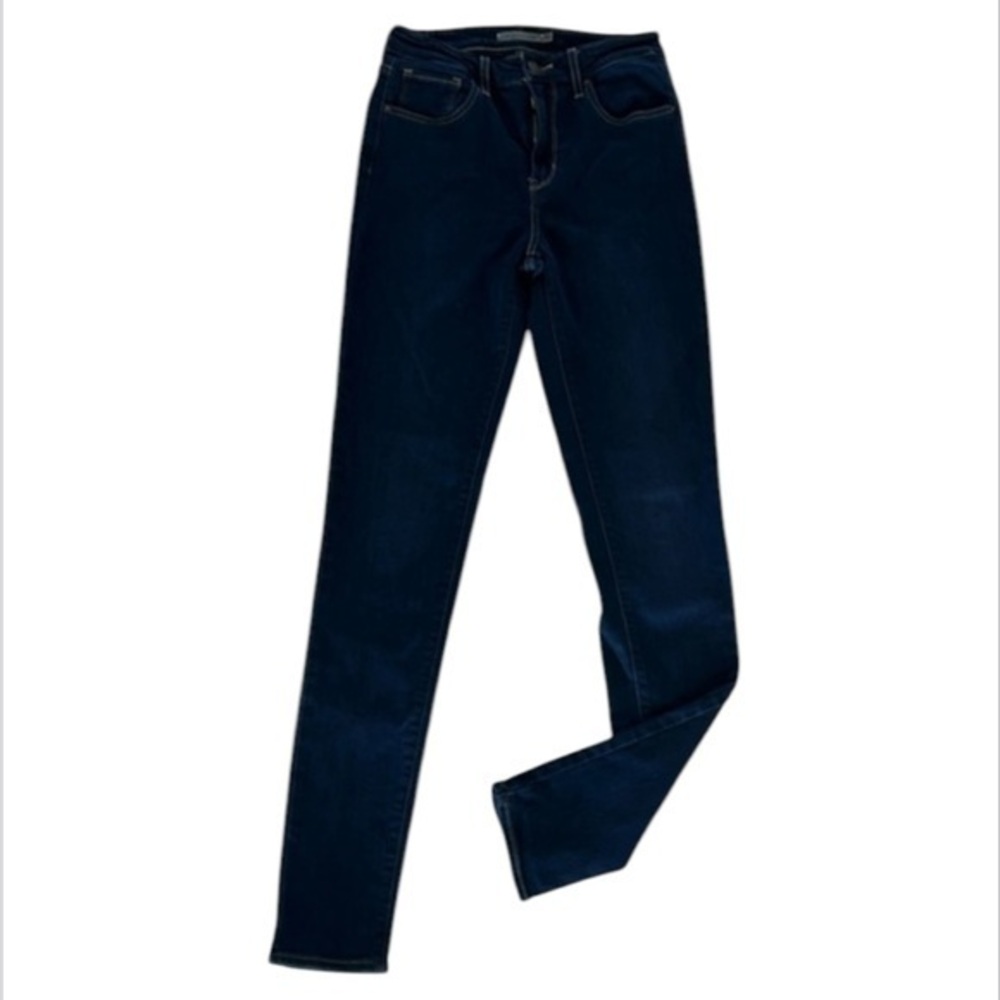 Levi's 721 high rise skinny jeans size 26